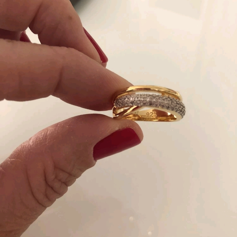 NEW*925 Gold Women’s Diamond Cross Ring - Picture 3 of 4